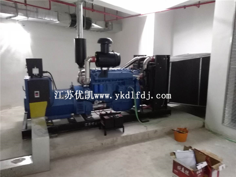 2020年8月26日，250KW斯太爾柴油發(fā)電機(jī)組交付廣西某學(xué)校使用