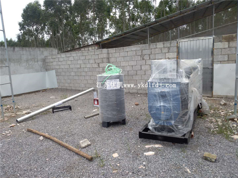 2020年9月19日，150KW 250KW 玉柴發(fā)電機(jī)組交付廣西某養(yǎng)豬場使用