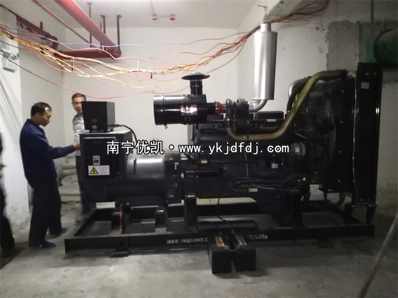 2022年8月3日，300KW凱普發(fā)電機(jī)組安裝調(diào)試現(xiàn)場