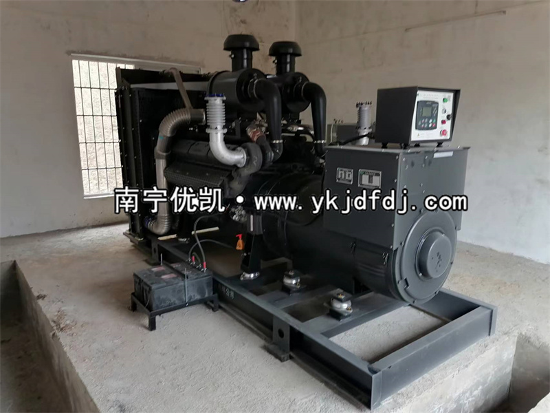 2022年12月8日，500KW上柴發(fā)電機(jī)組發(fā)貨防城港