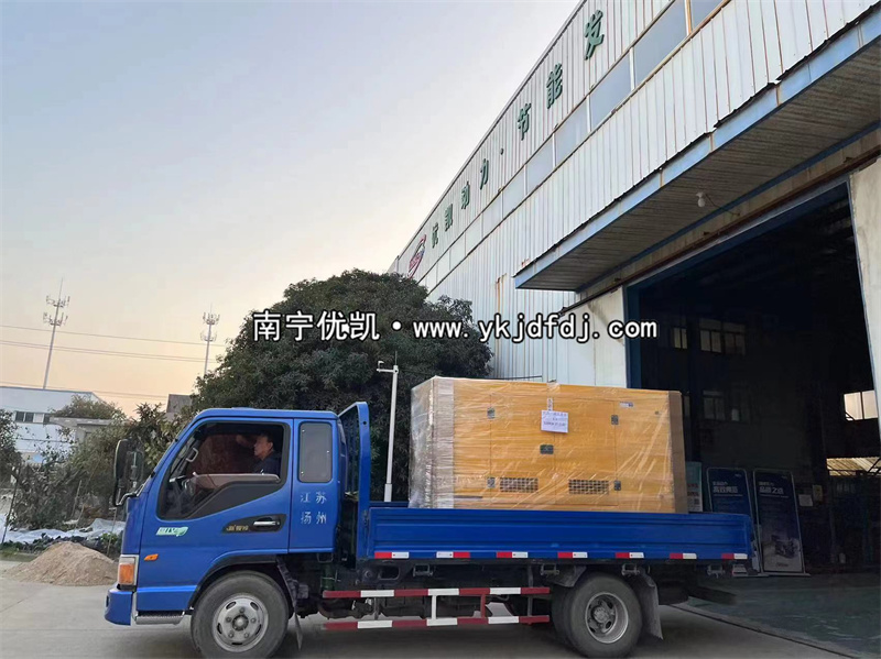 2022年12月31日，120千瓦玉柴靜音發(fā)電機(jī)組發(fā)貨湖北巴東縣