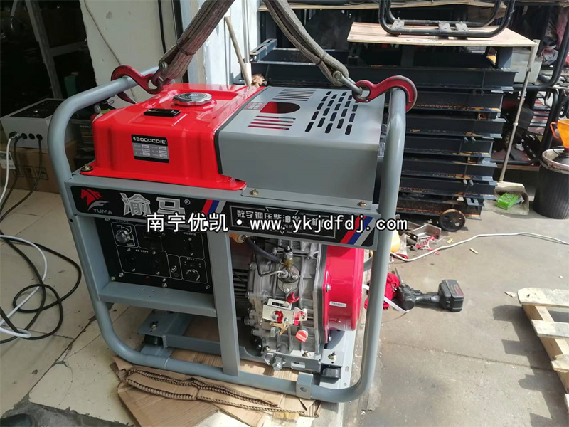 2023年8月10日，10kw柴油發(fā)電機組加裝ATS柜裝車發(fā)貨