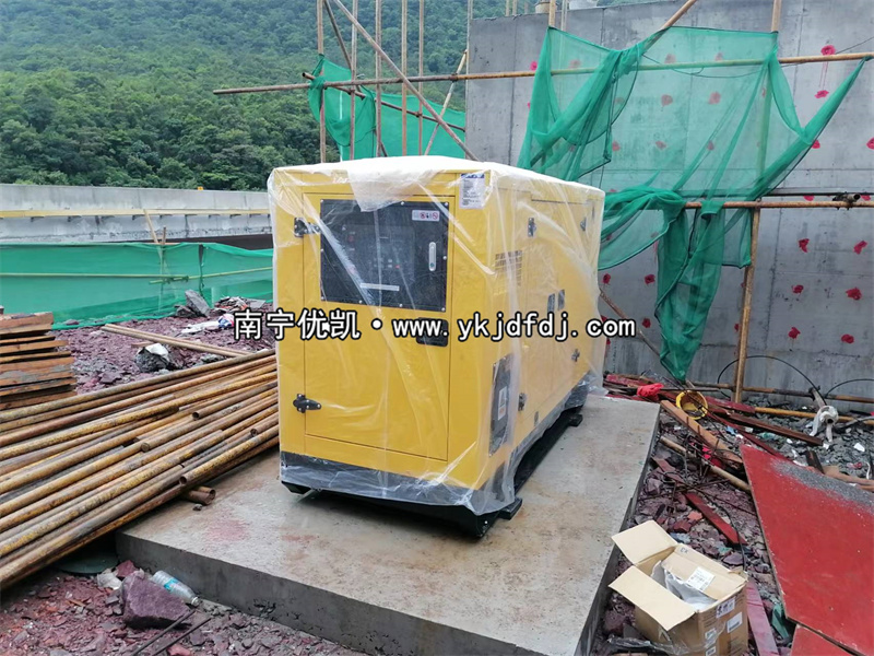 2023年9月14日，上柴50kw靜音發(fā)電機組送貨防城港項目