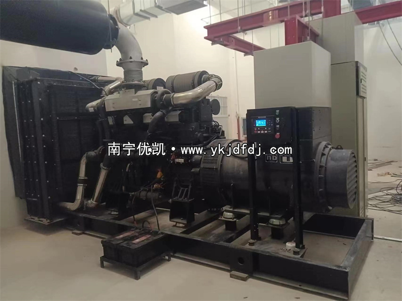 2024年3月11日，1000kw上柴發(fā)電機(jī)組安裝調(diào)試并通過驗收