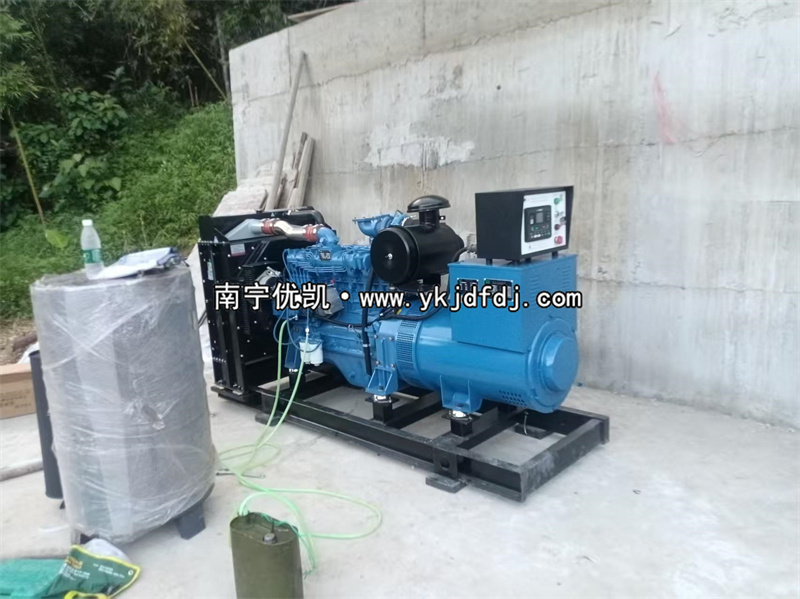 2025年9月5日，崇左項(xiàng)目150kw柴油發(fā)電機(jī)組到貨試機(jī)